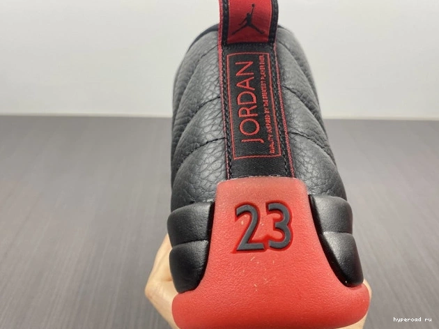 Game 12 Jordan 130690 Flu 002 Retro (2016) 0930